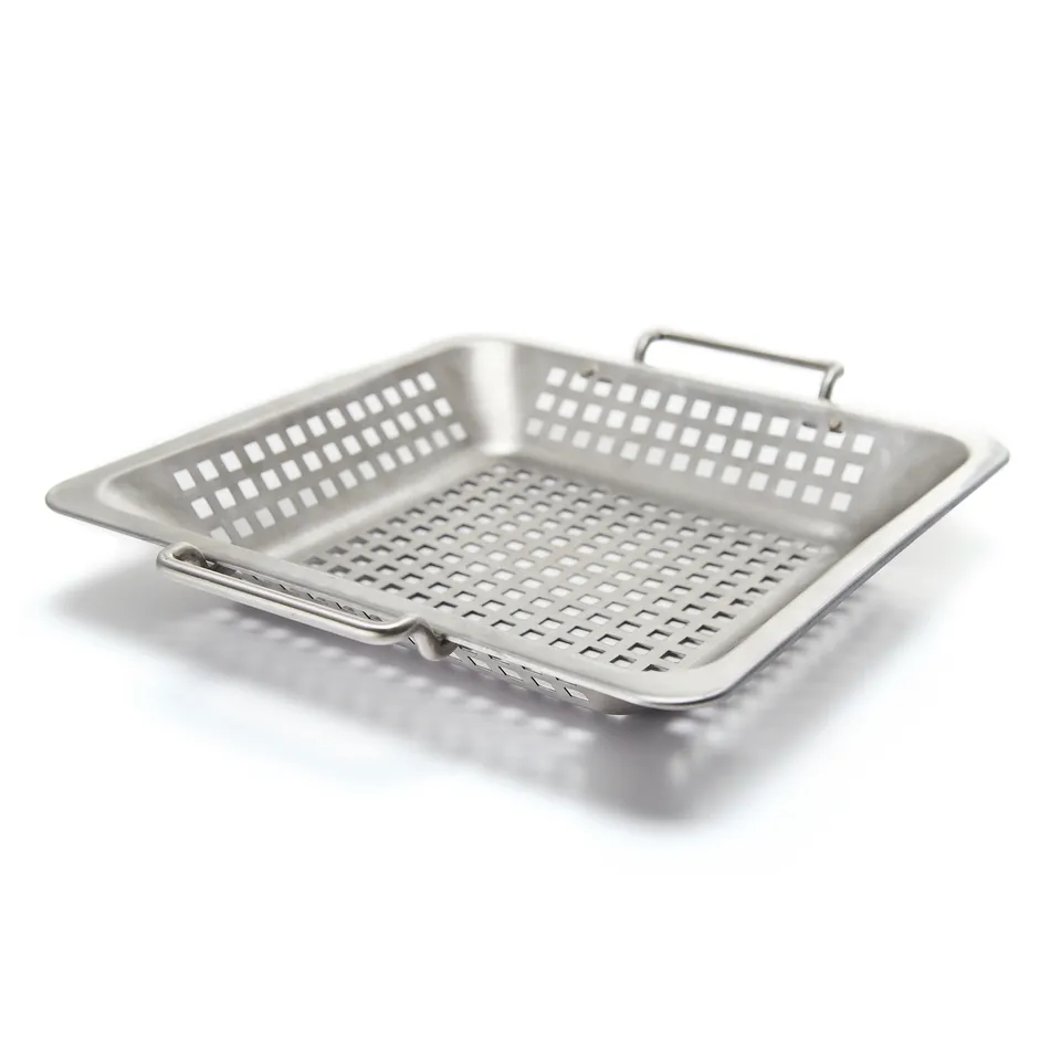 broil-king-grill-wok-wok-barbecue-in-acciaio-inox-forato-30-5-x-30-5-cm image 1