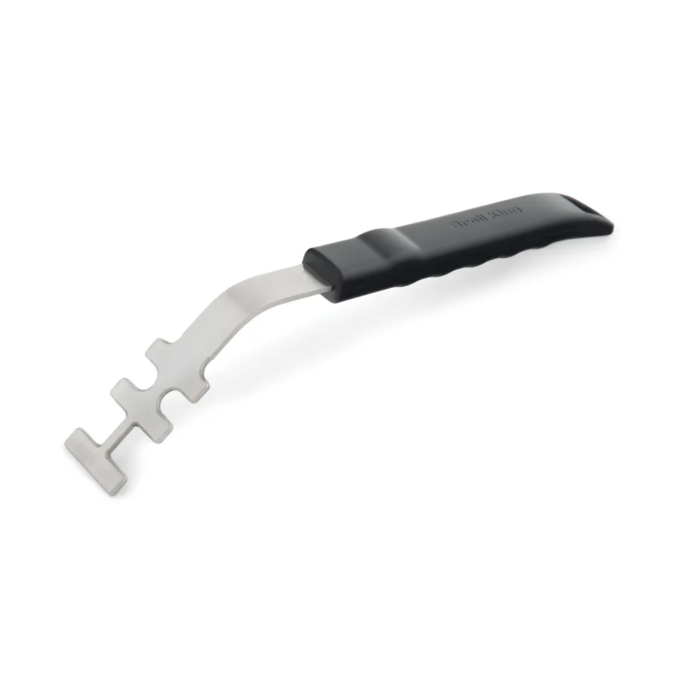 broil-king-grid-lifter-solleva-griglie-universale-per-griglie-in-ghisa-e-acciaio image 1