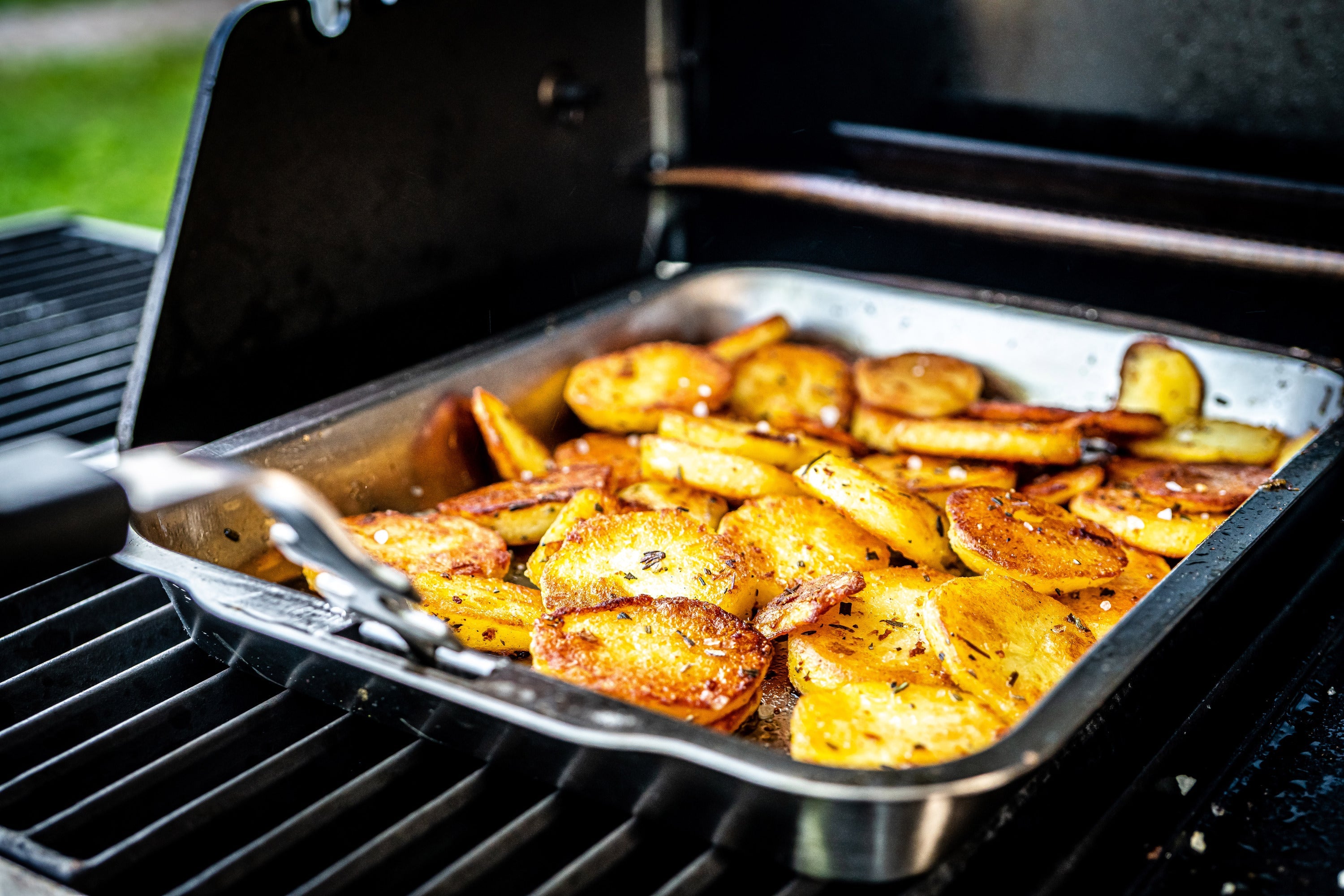 broil-king-stainless-roasting-and-drip-pan-teglia-arrosti-e-raccogli-grassi-in-a image 4